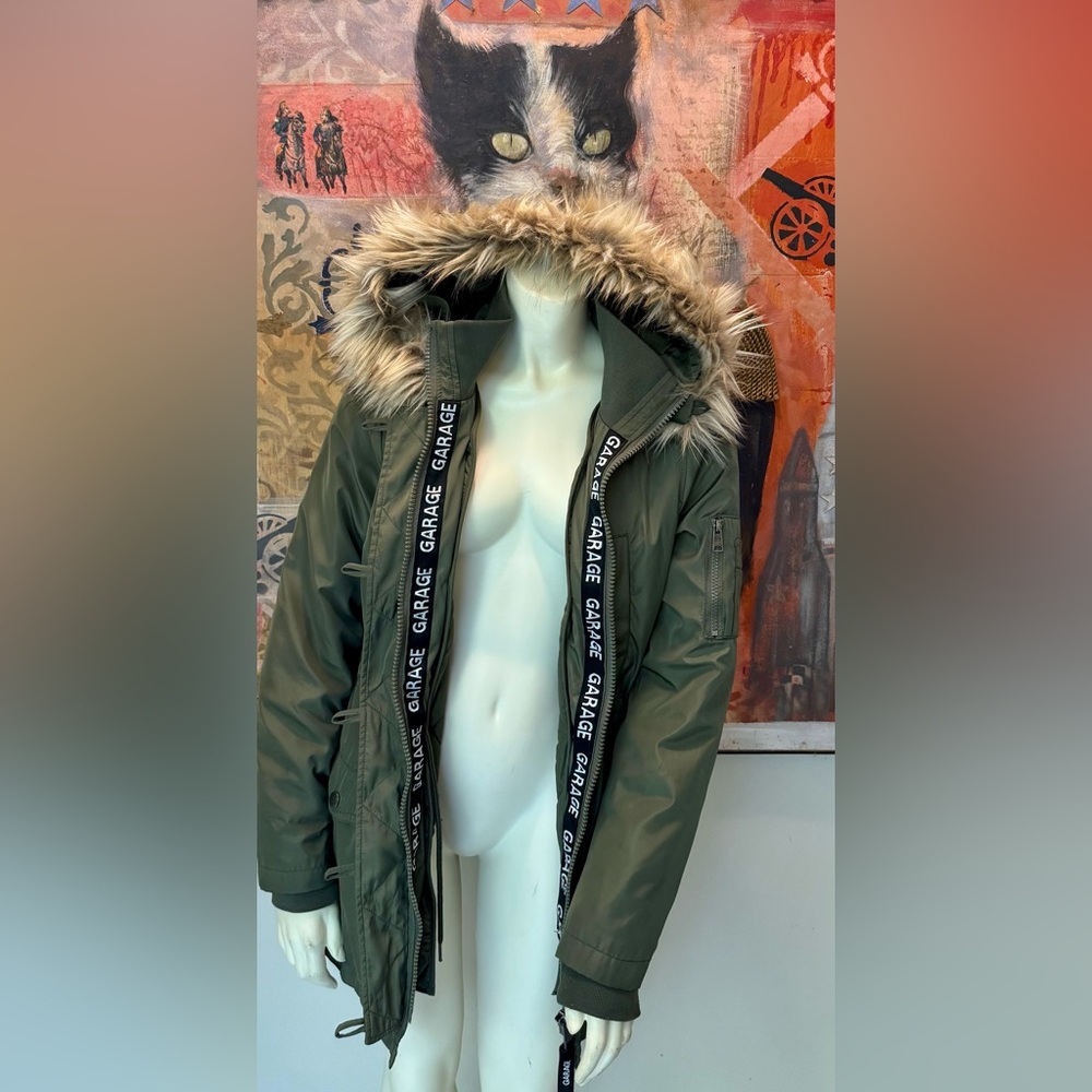 Garage Olive Green Hooded Parka removable Faux Fur Trim and lining VGC SZ SMALL